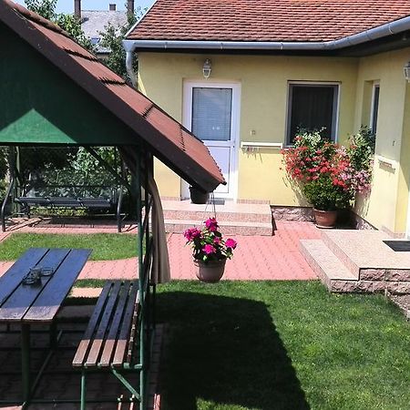 Apartman Kaszas Garden Mosonmagyaróvár Dış mekan fotoğraf