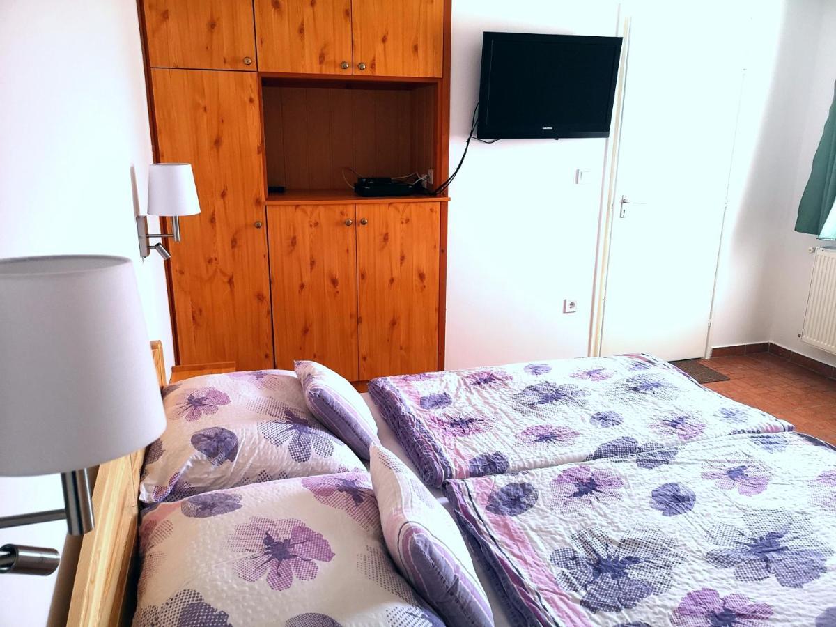 Apartman Kaszas Garden Mosonmagyaróvár Dış mekan fotoğraf