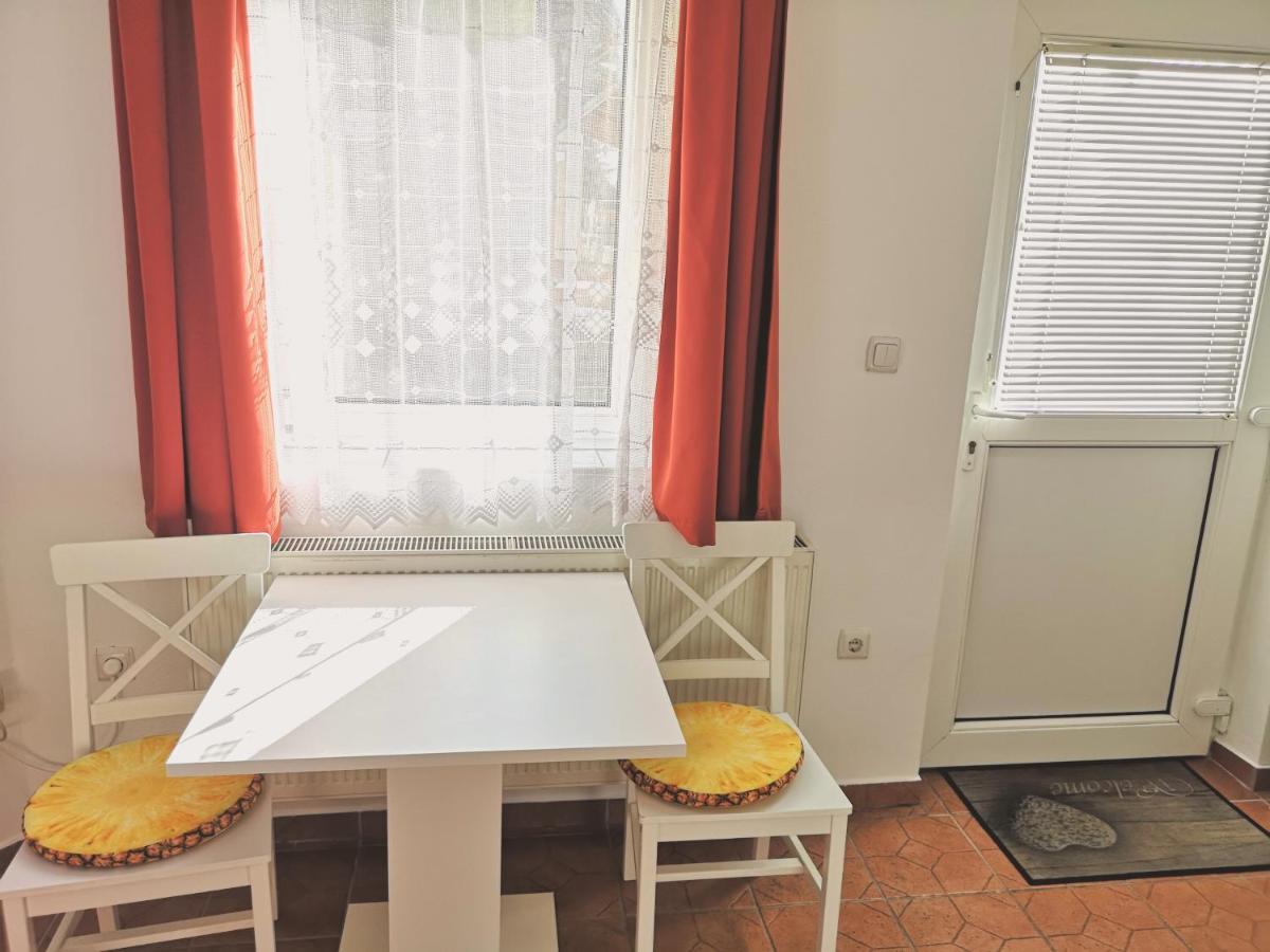 Apartman Kaszas Garden Mosonmagyaróvár Dış mekan fotoğraf