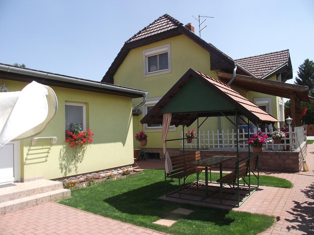 Apartman Kaszas Garden Mosonmagyaróvár Dış mekan fotoğraf
