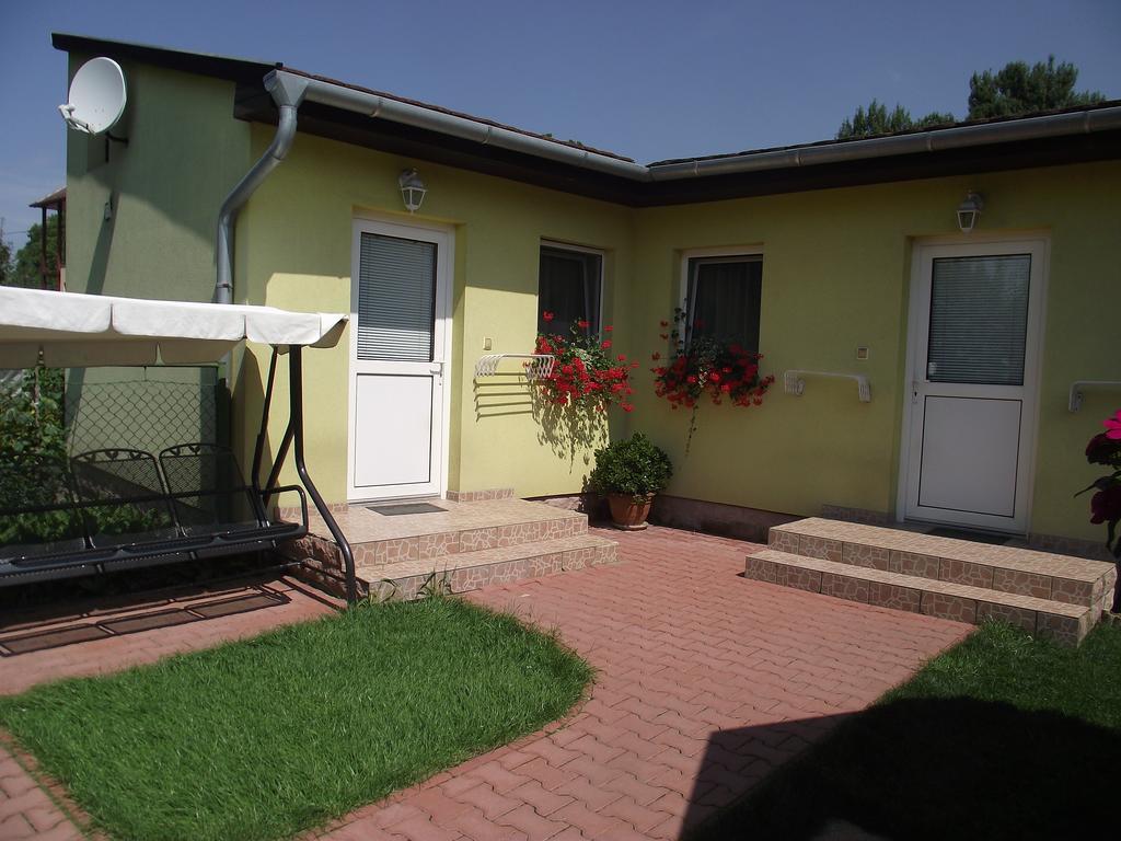 Apartman Kaszas Garden Mosonmagyaróvár Dış mekan fotoğraf