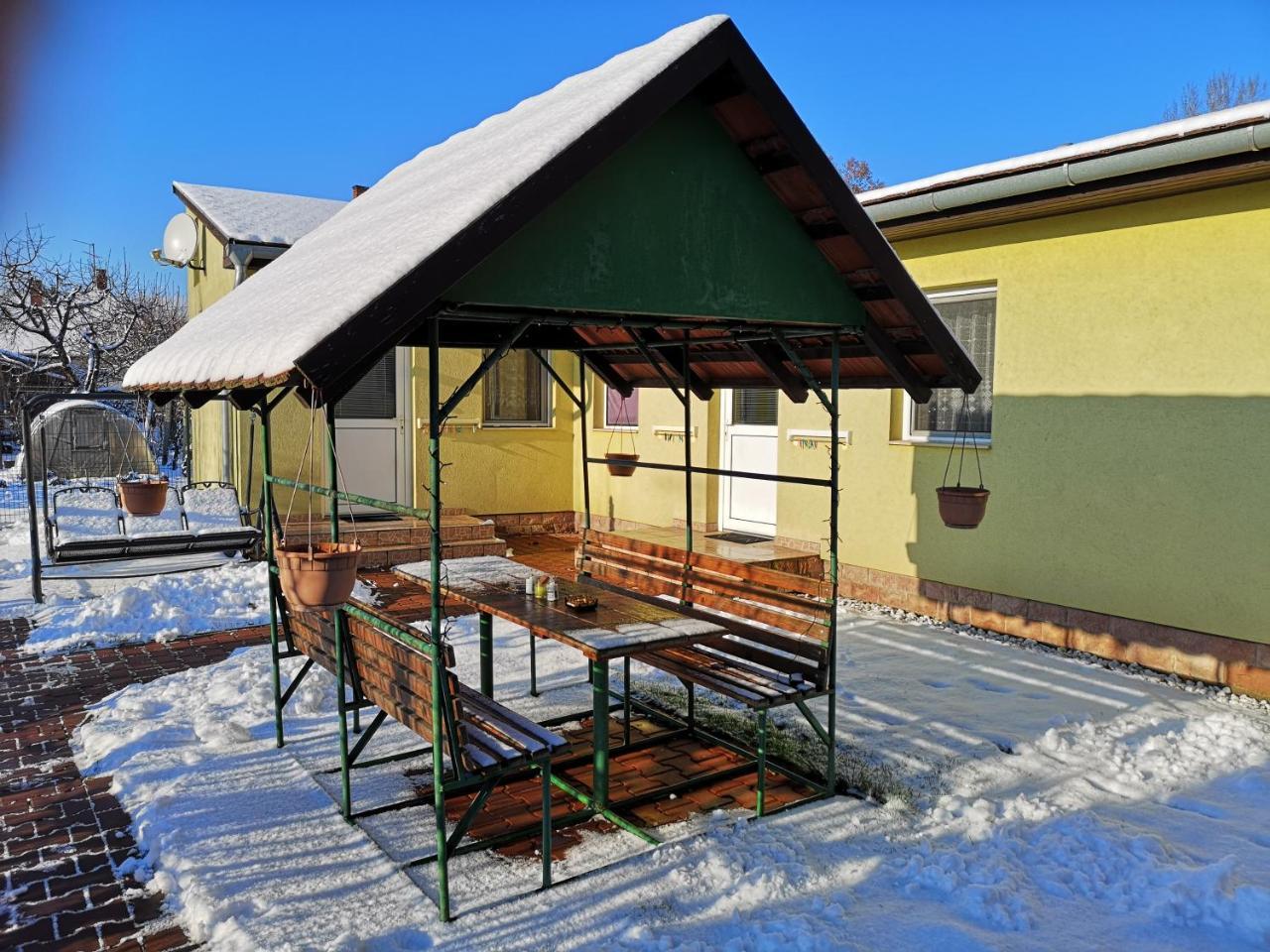 Apartman Kaszas Garden Mosonmagyaróvár Dış mekan fotoğraf